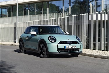 MINI Cooper C Basic 2025